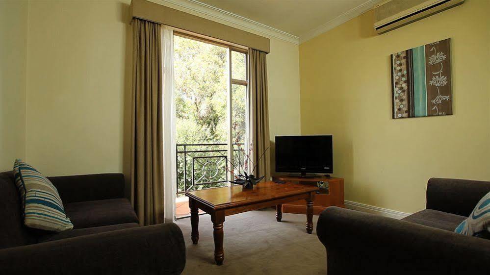 Aparthotel Quest Dandenong Exterior foto